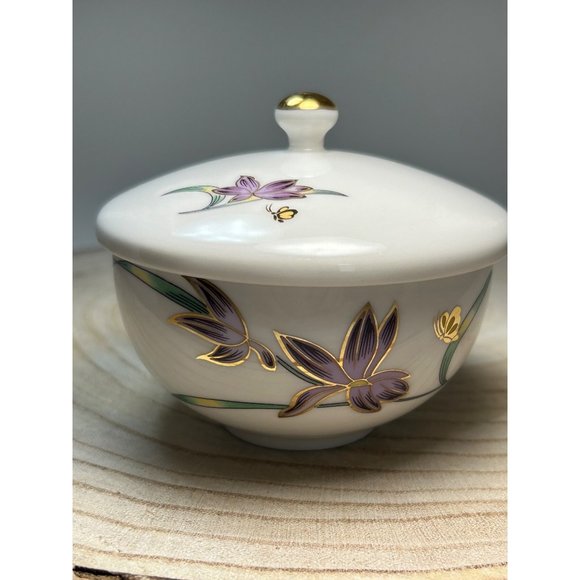 Porcelain Lidded Tea Cup or Trinket Dish Floral Butterfly Gold Accents - Picture 1 of 9
